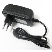 Блок питания 12V, пласт 1А/12W. Вход 100-240V, Размер 83x43x30 мм ,размер без вилки