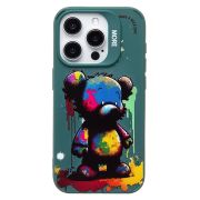 Чехол iPh 15 Pro силикон с принтом медведь зелёный